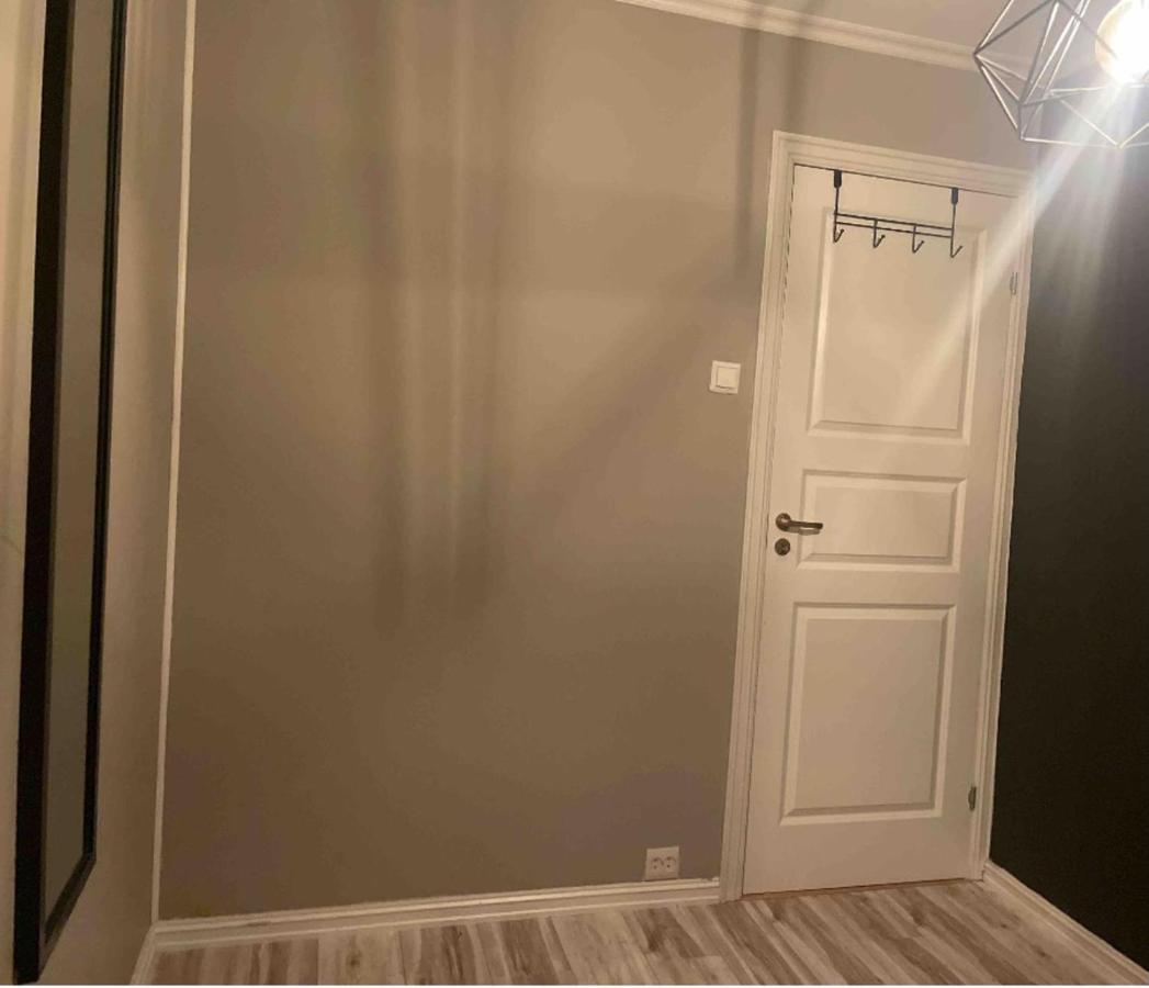 Beautiful 5-Bed Villa In 만달 외부 사진