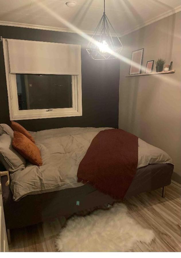 Beautiful 5-Bed Villa In 만달 외부 사진
